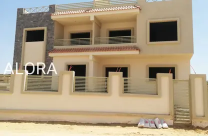 Twin House - 7+ Bedrooms - 6 Bathrooms for sale in Al Bostan St. - 9th District - Sheikh Zayed City - Giza