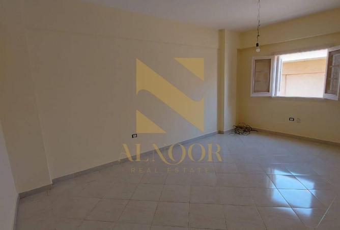 8256331 - Property Image 3