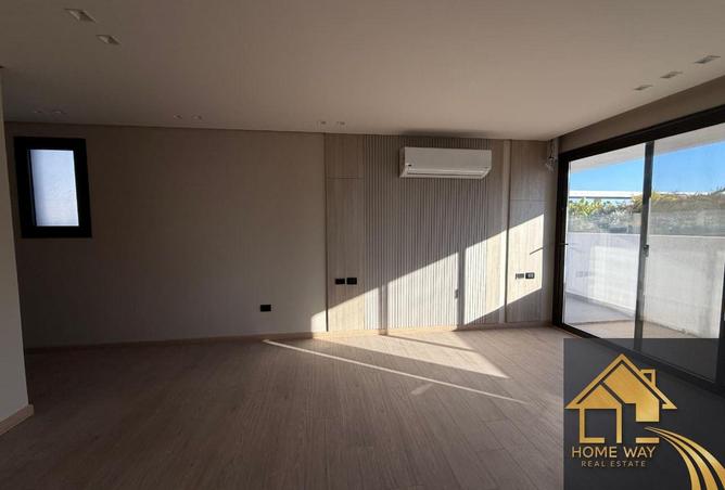 8544611 - Property Image 3