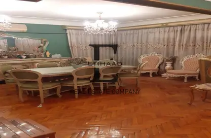 شقة - 4 غرف نوم - 3 حمامات للبيع في شارع عبد العزيز فهمي - ميدان هليوبوليس - النزهة - القاهرة