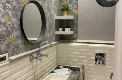 شقة - 2 غرف نوم - 3 حمامات للايجار في ذا كورت ياردز - كمبوندات الشيخ زايد - الشيخ زايد - الجيزة