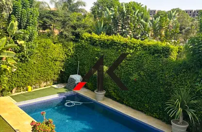 Villa - 4 Bedrooms - 3 Bathrooms for sale in Seasons Residence - Ext North Inves Area - New Cairo City - Cairo