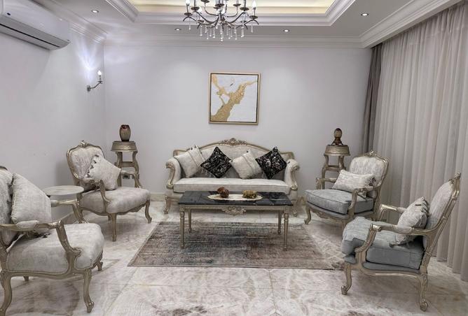 8230573 - Property Image 3