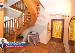 Apartment - 4 Bedrooms - 2 Bathrooms for sale in Al Galaa St. - Victoria - Hay Awal El Montazah - Alexandria