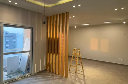 Apartment - 3 Bedrooms - 2 Bathrooms for rent in Al Khamayel city - Sheikh Zayed Compounds - Sheikh Zayed City - Giza