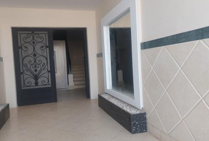 8258420 - صورة العقار 3