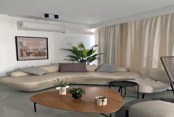 8276144 - Property Image 3