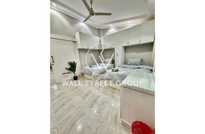 Apartment - 2 Bedrooms - 1 Bathroom for rent in Al Ashrafiya - North Investors Area - New Cairo City - Cairo