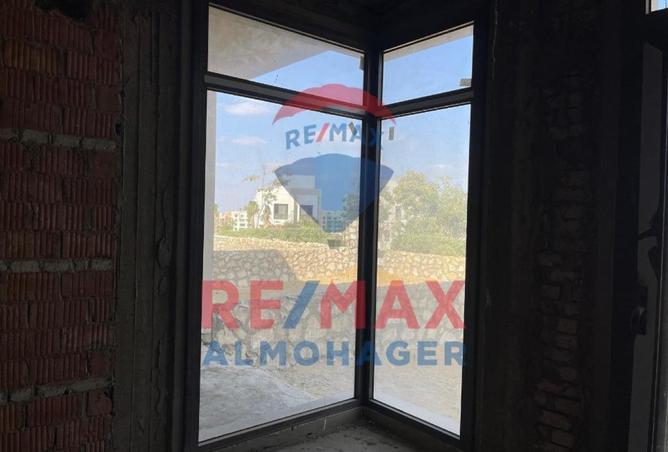 8224930 - Property Image 3