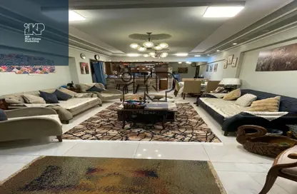Apartment - 3 Bedrooms - 1 Bathroom for sale in Street 9 - Al Hadaba Al Olya - Mokattam - Cairo
