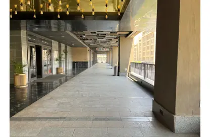 Office Space - Studio - 1 Bathroom for rent in Arkan Plaza - 26th of July Corridor - Sheikh Zayed City - Giza