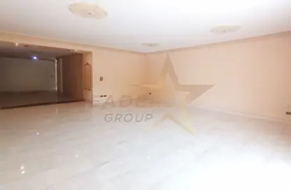 Apartment - 4 Bedrooms - 3 Bathrooms for rent in Stanley - Hay Sharq - Alexandria