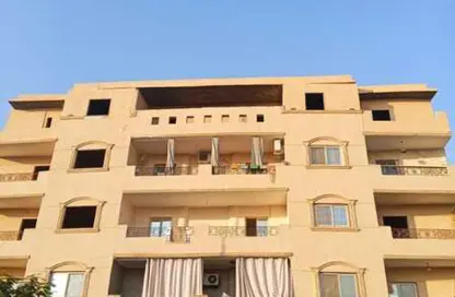 Apartment - 3 Bedrooms - 2 Bathrooms for sale in 1st Neighborhood - 1st Area - Shorouk City - Cairo