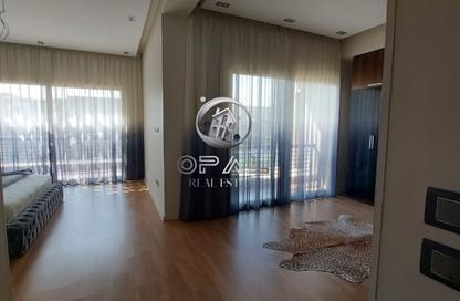 تاون هاوس - 4 غرف نوم - 4 حمامات للايجار في نيو جيزة - طريق مصر اسكندرية الصحراوي - مدينة 6 أكتوبر - الجيزة