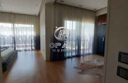 تاون هاوس - 4 غرف نوم - 4 حمامات للايجار في نيو جيزة - طريق مصر اسكندرية الصحراوي - مدينة 6 أكتوبر - الجيزة
