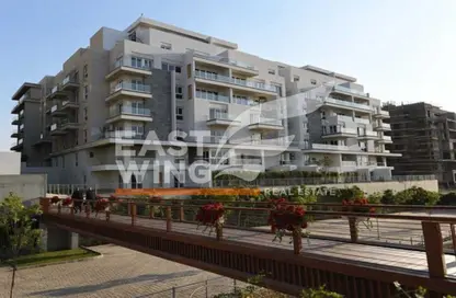 Apartment - 2 Bedrooms - 2 Bathrooms for sale in Mountain View iCity - 5th Settlement Compounds - The 5th Settlement - New Cairo City - Cairo
