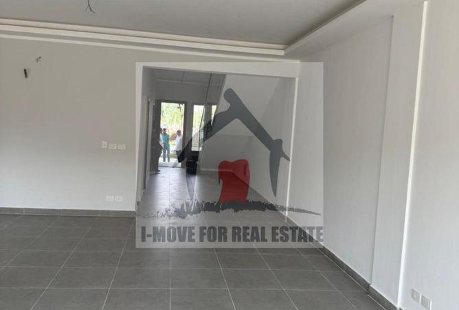 8268637 - Property Image 2