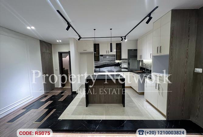 8205689 - Property Image 2