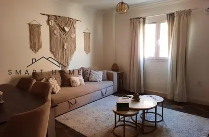 Apartment - 2 Bedrooms - 1 Bathroom for rent in Al Mostathmir El Saghir - 10th District - Sheikh Zayed City - Giza