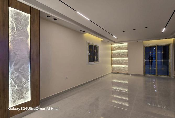 7985781 - Property Main Image