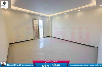 شقة - 4 غرف نوم - 2 حمامات للبيع في شارع دنشواي - مصطفي كامل - حي شرق - الاسكندرية