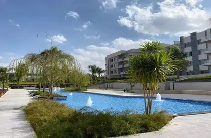 Apartment - 3 Bedrooms - 3 Bathrooms for sale in Moon Residences - Fifth Square - The 5th Settlement - New Cairo City - Cairo