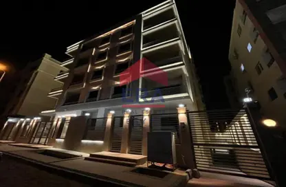 بناية كاملة - 8 غرف نوم - 8 حمامات للبيع في اللوتس الشمالي - حى اللوتس - مدينة القاهرة الجديدة - القاهرة