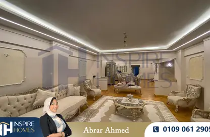 شقة - 4 غرف نوم - 2 حمامات للبيع في بولكلي - حي شرق - الاسكندرية