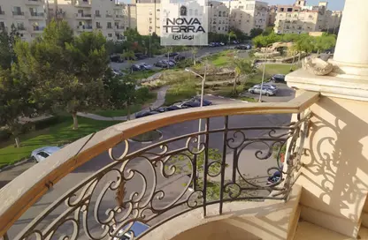 Penthouse - 4 Bedrooms - 2 Bathrooms for sale in Beverly Hills Road - 17th District - Sheikh Zayed City - Giza