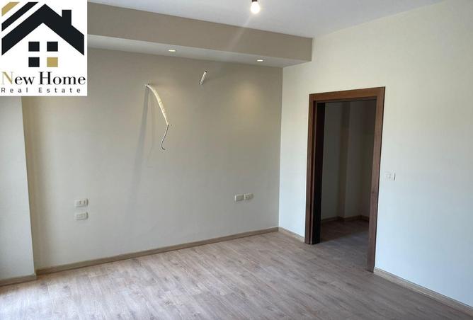 8130321 - Property Image 3