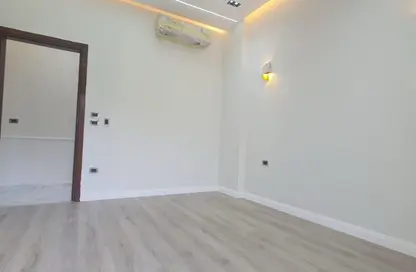 Apartment - 2 Bedrooms - 2 Bathrooms for rent in Galleria Moon Valley - South Investors Area - New Cairo City - Cairo