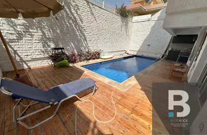 Duplex - 7+ Bedrooms - 5 Bathrooms for sale in Al Feda Gardens - Sheikh Zayed Compounds - Sheikh Zayed City - Giza