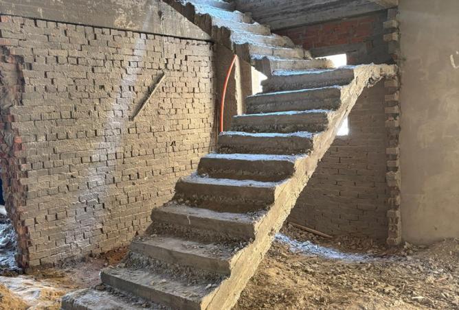 8304581 - Property Image 2