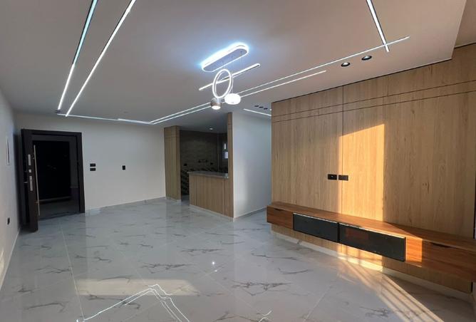 8386443 - Property Main Image