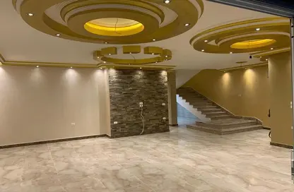 Villa - 4 Bedrooms - 4 Bathrooms for rent in Madinaty - Cairo