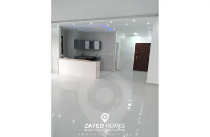 شقة - 2 غرف نوم - 2 حمامات للبيع في كازا - كمبوندات الشيخ زايد - الشيخ زايد - الجيزة