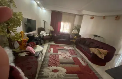 Apartment - 3 Bedrooms - 2 Bathrooms for sale in El Banafseg 9 - El Banafseg - New Cairo City - Cairo