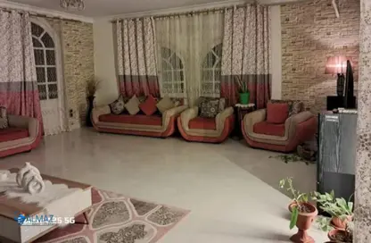 Apartment - 3 Bedrooms - 2 Bathrooms for sale in Al Farabi St. - The 1st Settlement - New Cairo City - Cairo