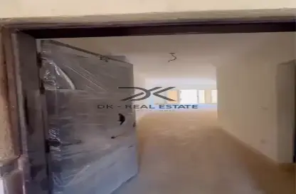 شقة - 3 غرف نوم - 3 حمامات للبيع في مدينة وصال - كمبوندات الشروق - مدينة الشروق - القاهرة