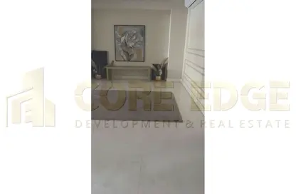 Twin House - 6 Bedrooms - 4 Bathrooms for sale in Street 13 - 13th District - Sheikh Zayed City - Giza
