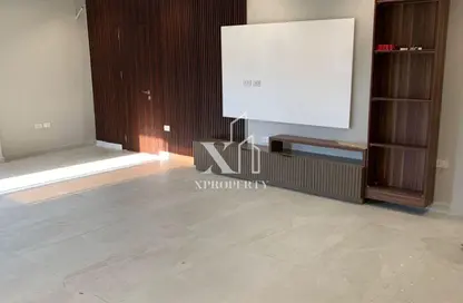 شقة - 3 غرف نوم - 3 حمامات للبيع في شارع البستان - الحي التاسع - الشيخ زايد - الجيزة