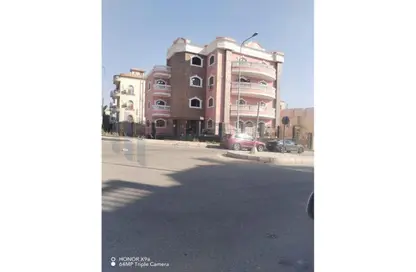 Villa - 7+ Bedrooms - 7+ Bathrooms for sale in West Somid Road - West Somid - 6 October City - Giza
