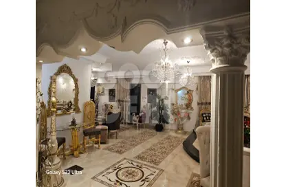 Apartment - 3 Bedrooms - 2 Bathrooms for sale in Zaker Hussein St. - Al Hadiqah Al Dawliyah - 7th District - Nasr City - Cairo
