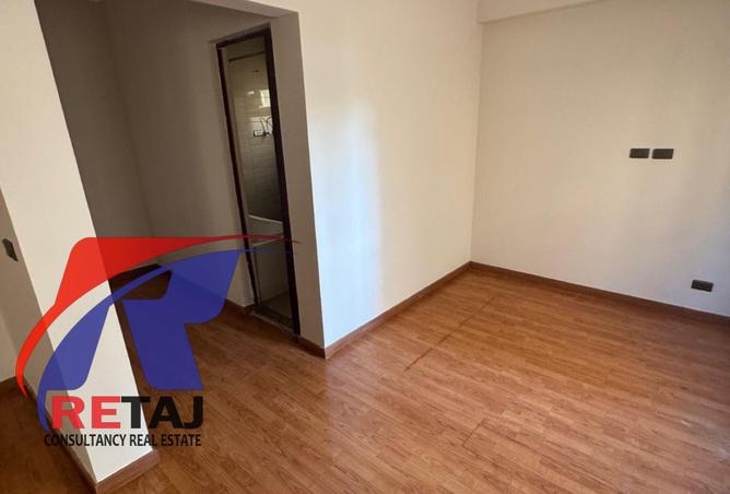 7927739 - Property Image 3