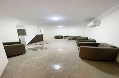 Office Space - Studio - 2 Bathrooms for rent in Rayhanah Plaza - Zahraa El Maadi - Hay El Maadi - Cairo