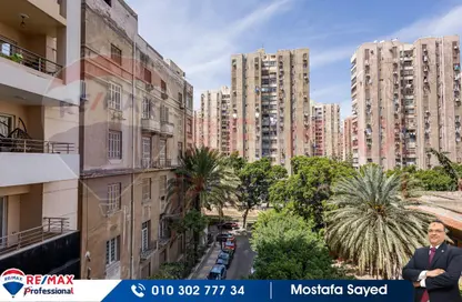 شقة - 3 غرف نوم - 2 حمامات للبيع في شارع رشدي - رشدي - حي شرق - الاسكندرية