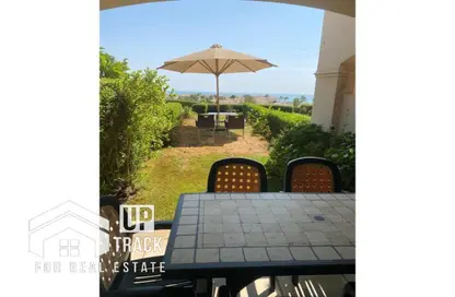Chalet - 2 Bedrooms - 2 Bathrooms for sale in La Vista 5 - La Vista - Al Ain Al Sokhna - Suez