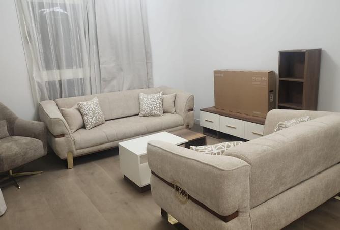 8112249 - Property Image 2