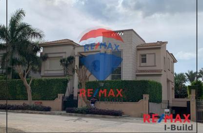 Villa - 4 Bedrooms - 4 Bathrooms for rent in Seasons Residence - Ext North Inves Area - New Cairo City - Cairo