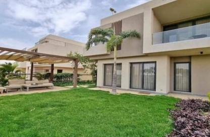 Villa - 4 Bedrooms - 4 Bathrooms for sale in Royal Meadows - Sheikh Zayed Compounds - Sheikh Zayed City - Giza